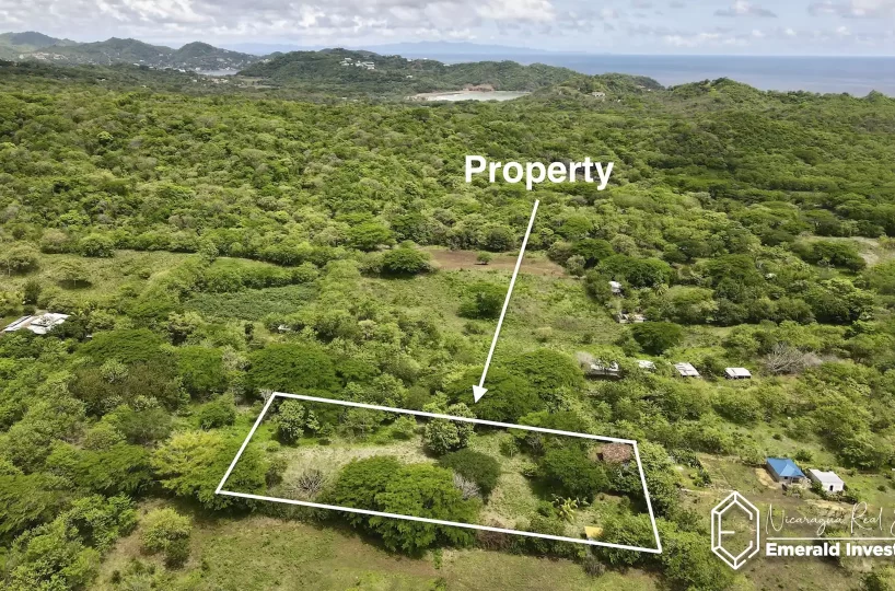 2 Acres Land and House in San Juan del Sur