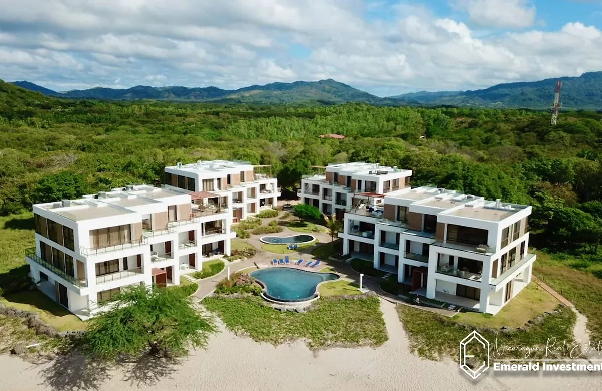 Hacienda Iguana Beach Front CM5