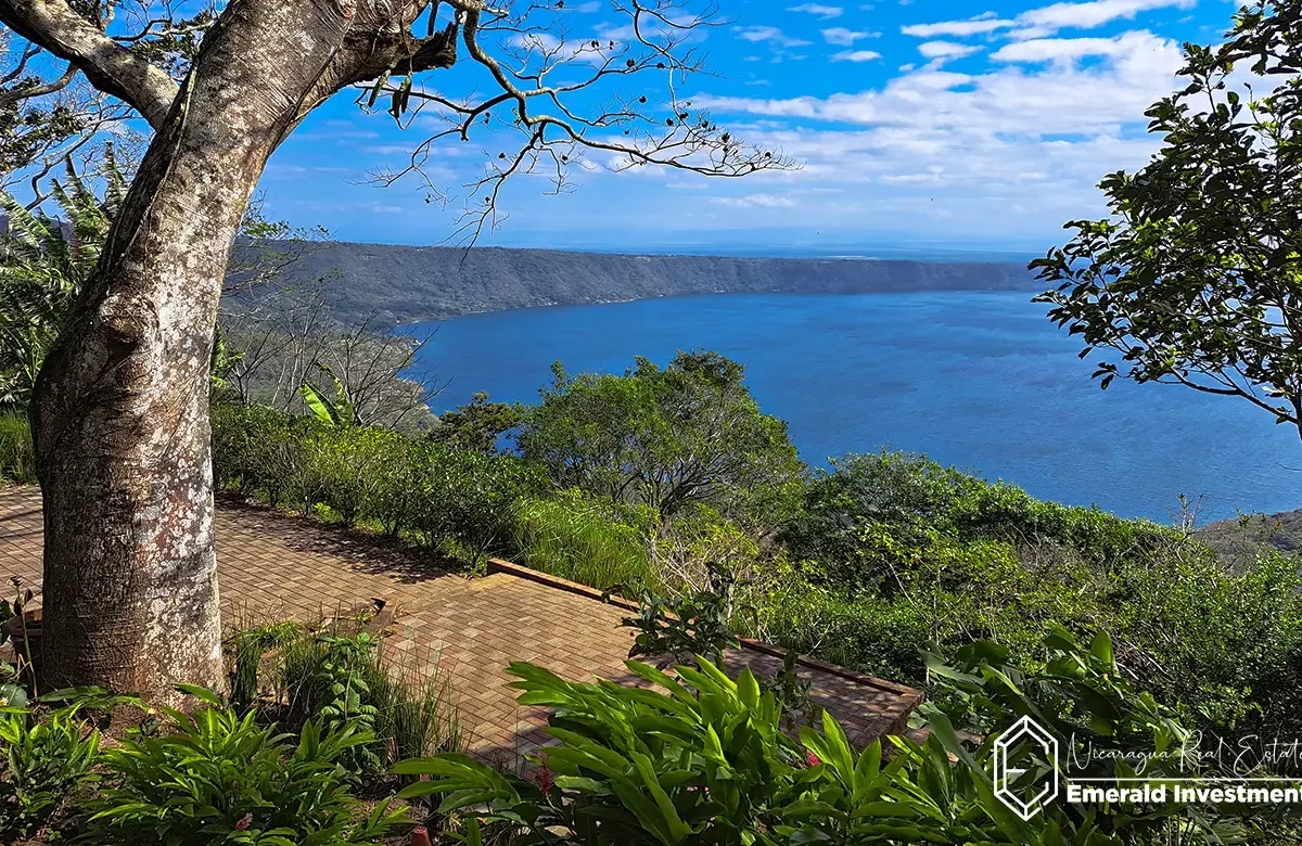 Beautiful Home in Laguna de Apoyo Nicaragua - Casa volcán