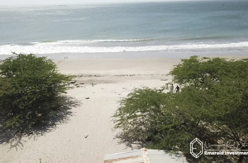 Large Titled Beachfront Lot in Playa Popoyo, Nicaragua