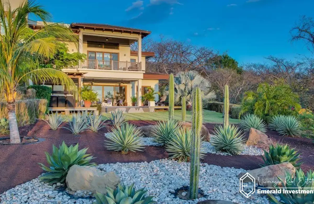 Luxury-Verdemar-Villas-at-Guacalito-de-la-Isla-