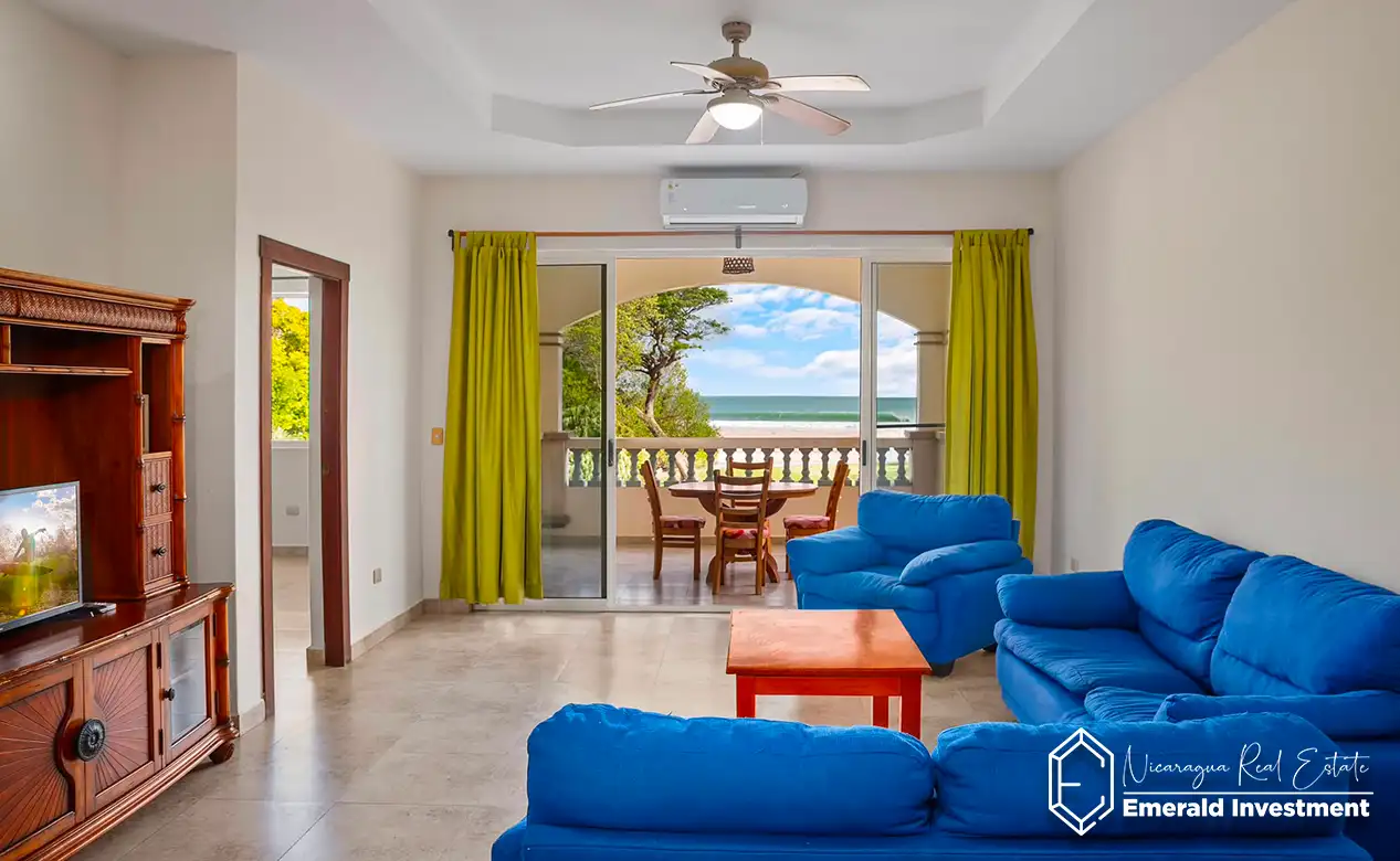 Rio Dulce Condo V7 - Oceanfront Living in Hacienda Iguana - living room1