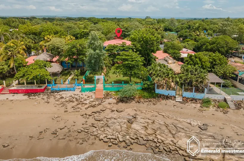 Oceanfront-5-Bedroom-Beach-House-for-Sale-in-Masachapa